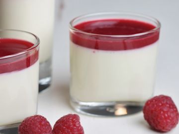 panna cotta met frambozen